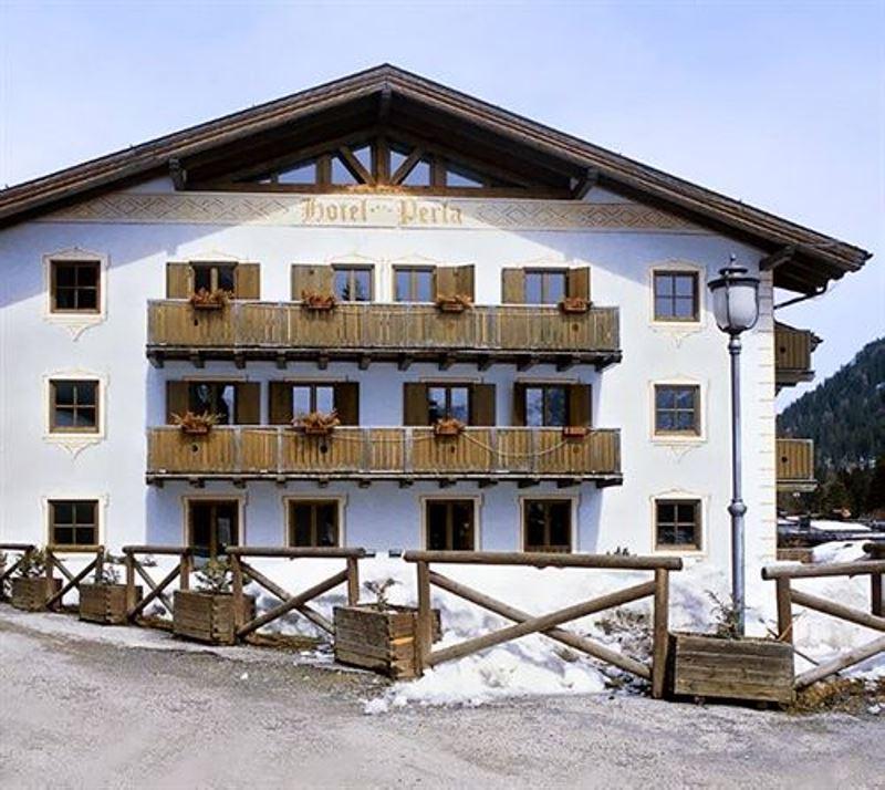 Hotel Perla Madonna Dış mekan fotoğraf
