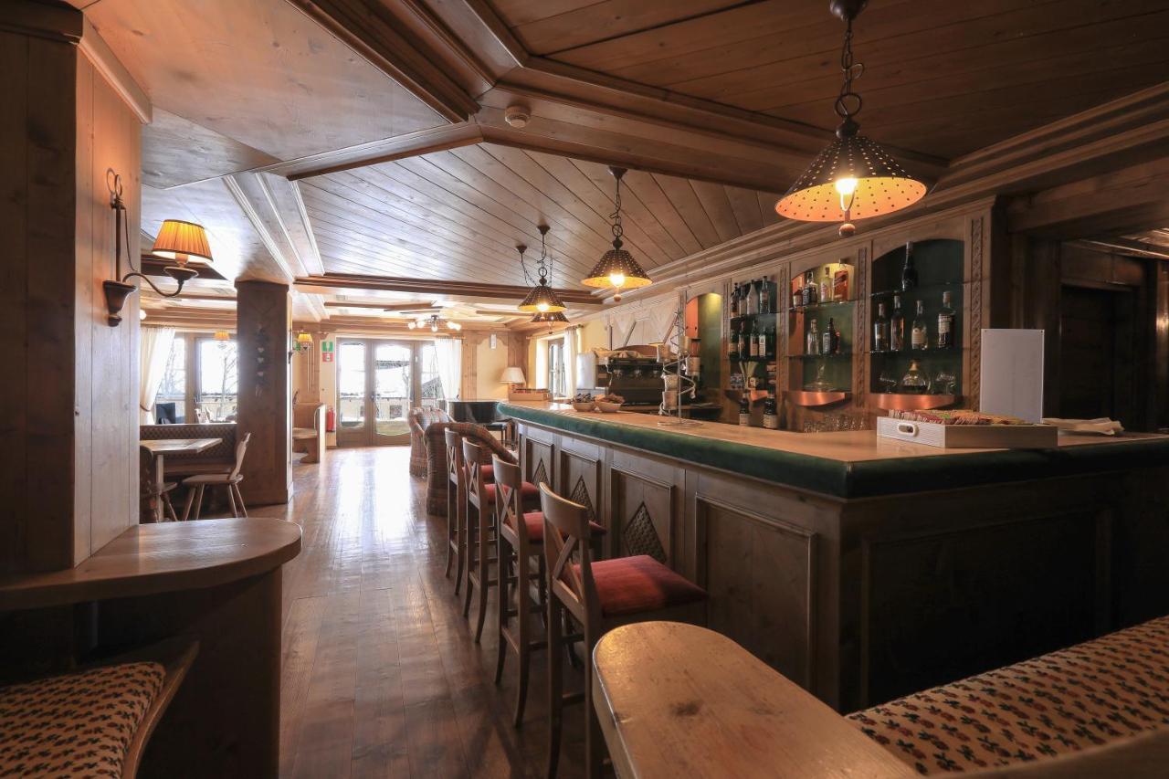 Hotel Perla Madonna Dış mekan fotoğraf